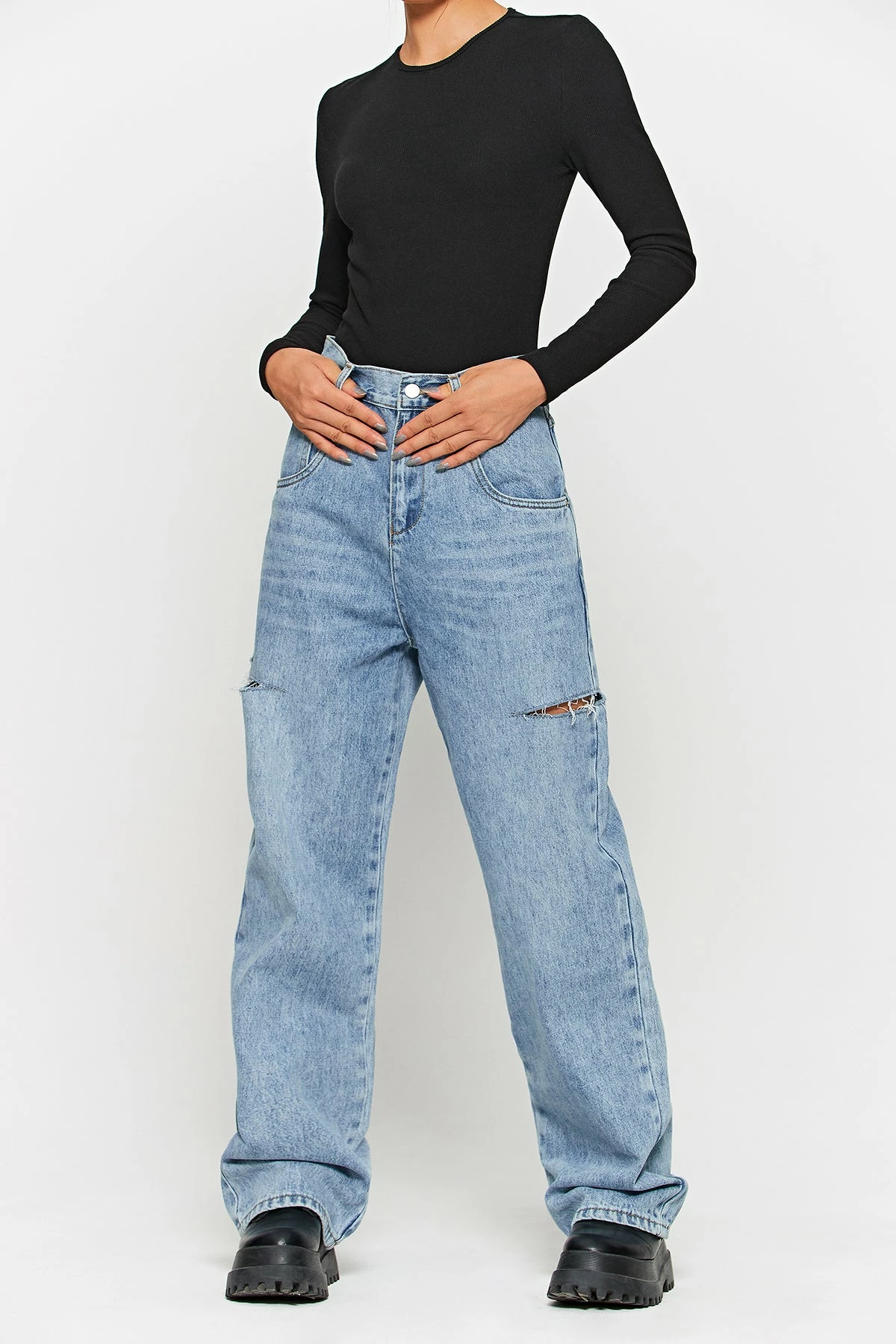 Solado High Waist Raw Hem Ripped Straight Pants 4 Solado High Waist Raw Hem Ripped Straight Pants - Image 2