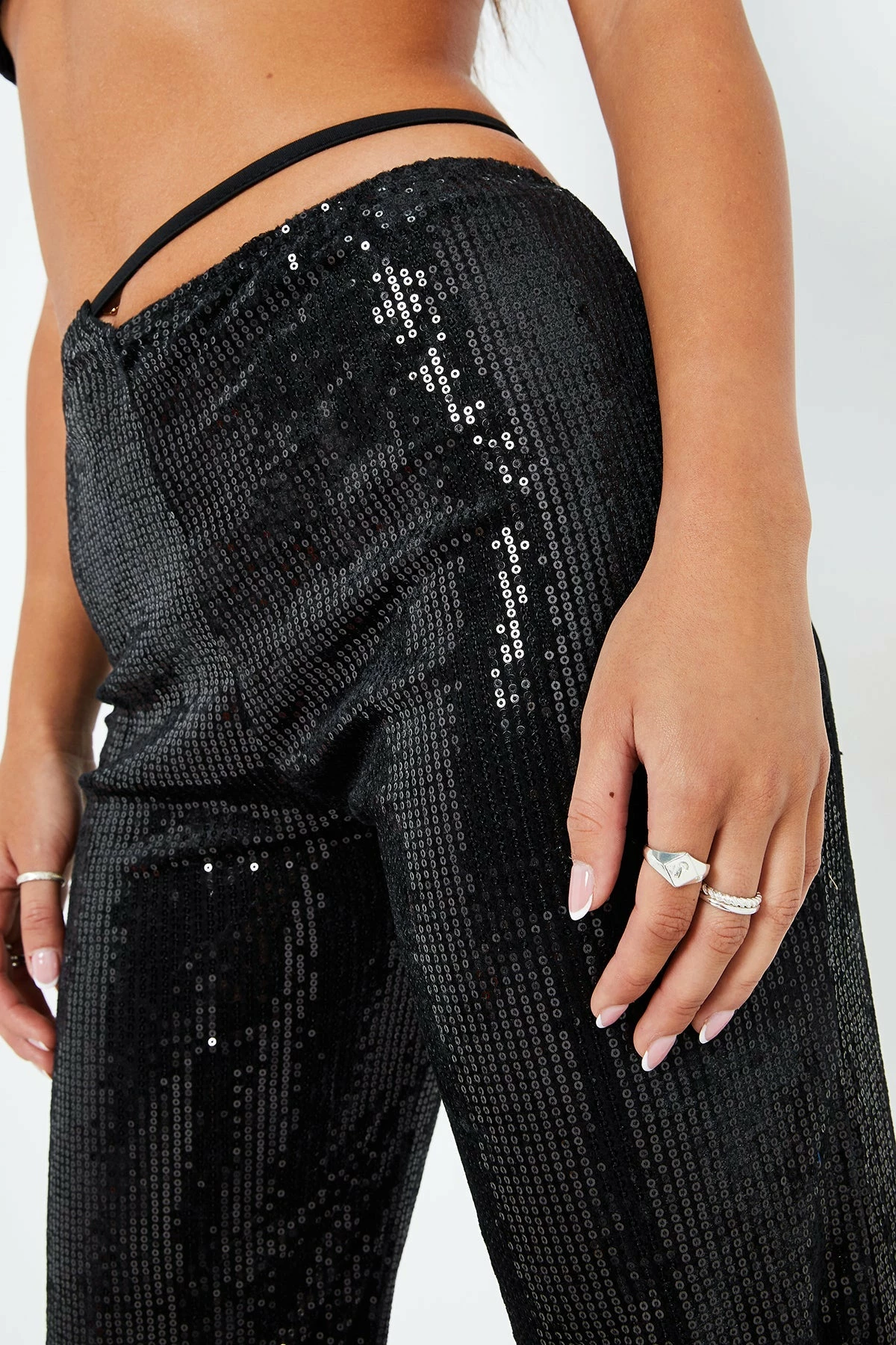 SOLADO Sequin Asymmetric Waist Tie Side Straight Pants 5 SOLADO Sequin Asymmetric Waist Tie Side Straight Pants - Image 3