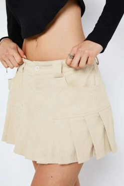 SOLADO Low Waist Dual Pocket Corduroy Pleated Skirt
