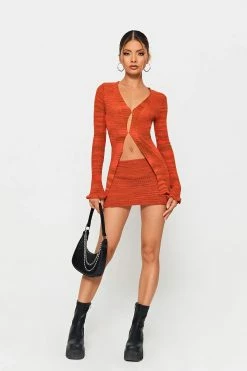 Solado Low Waist Colorblock Lettuce Trim Mini Skirt -solado Sales Store jpeg 0a4348b5 64ec 4405 85b6 9322235aedec 1800x1800