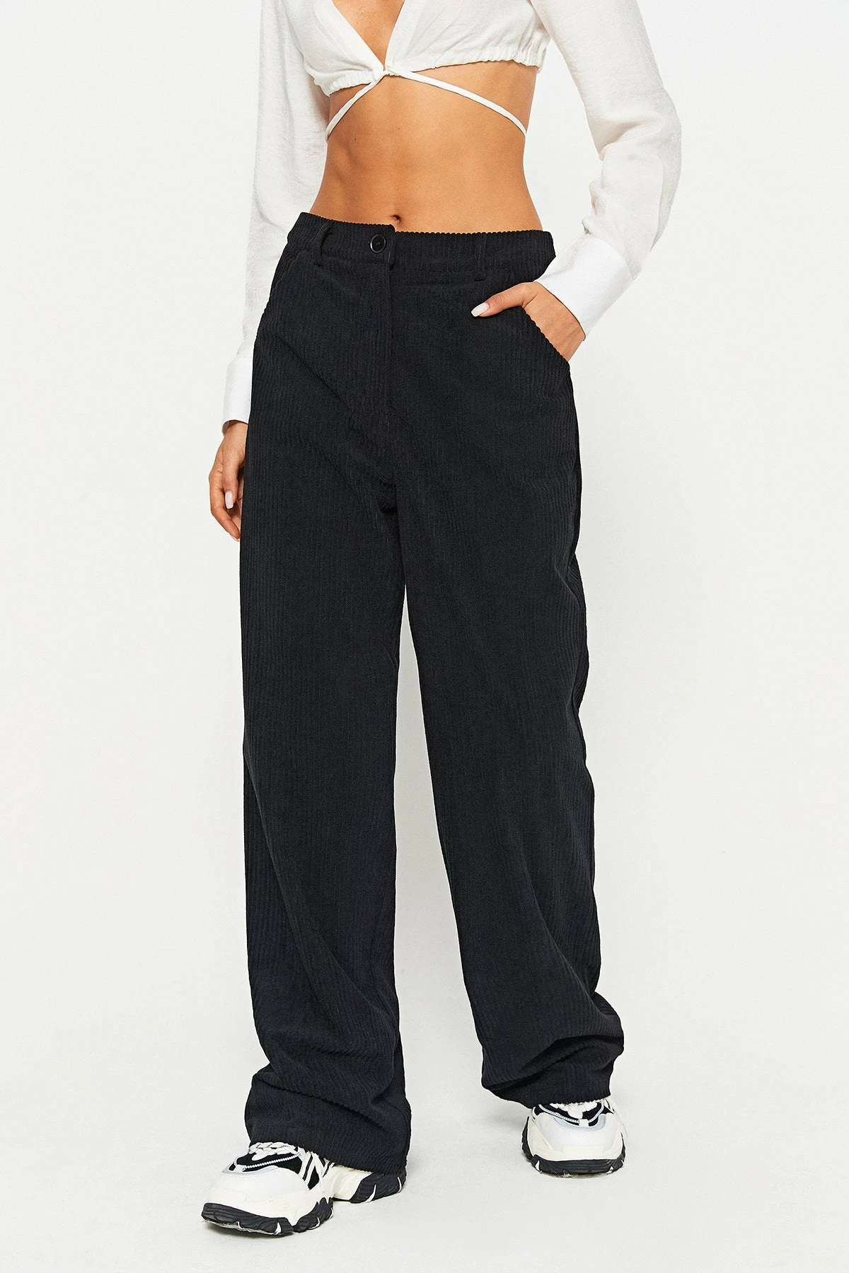 SOLADO Corduroy High Waist Dual Pocket Solid Wide Leg Pants 3 SOLADO Corduroy High Waist Dual Pocket Solid Wide Leg Pants