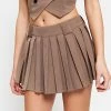 SOLADO Low Waist Solid Pleated Mini Skirt -solado Sales Store jpeg 1d06eace def6 4edc 9e2f fbe4057ea976 1800x1800
