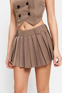 SOLADO Low Waist Solid Pleated Mini Skirt