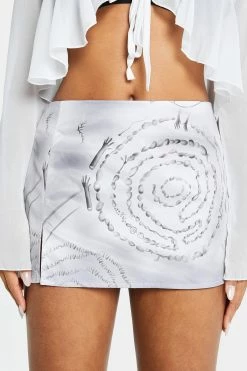 Solado Low Waist Abstract Print Split Hem Mini Skirt -solado Sales Store jpeg 211bf7d0 e92f 4f65 b990 2b232a6e99d6 1800x1800