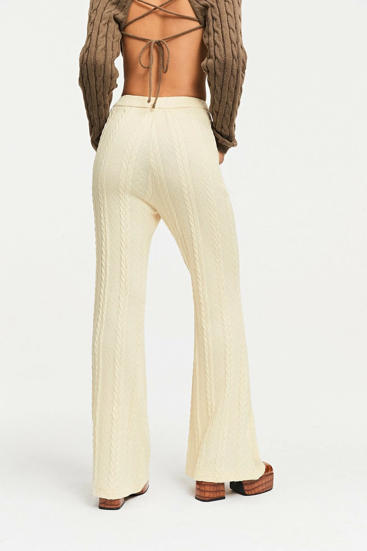 SOLADO High Waist Dual Pocket Knitted Straight Pants 4 SOLADO High Waist Dual Pocket Knitted Straight Pants - Image 2