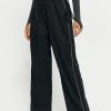 SOLADO Tie Detail Colorblock Trim Straight Cargo Pants 1 SOLADO Tie Detail Colorblock Trim Straight Cargo Pants -solado Sales Store jpeg 349f9ae6 99a9 44c7 a3dc 24531e2372f7 1800x1800