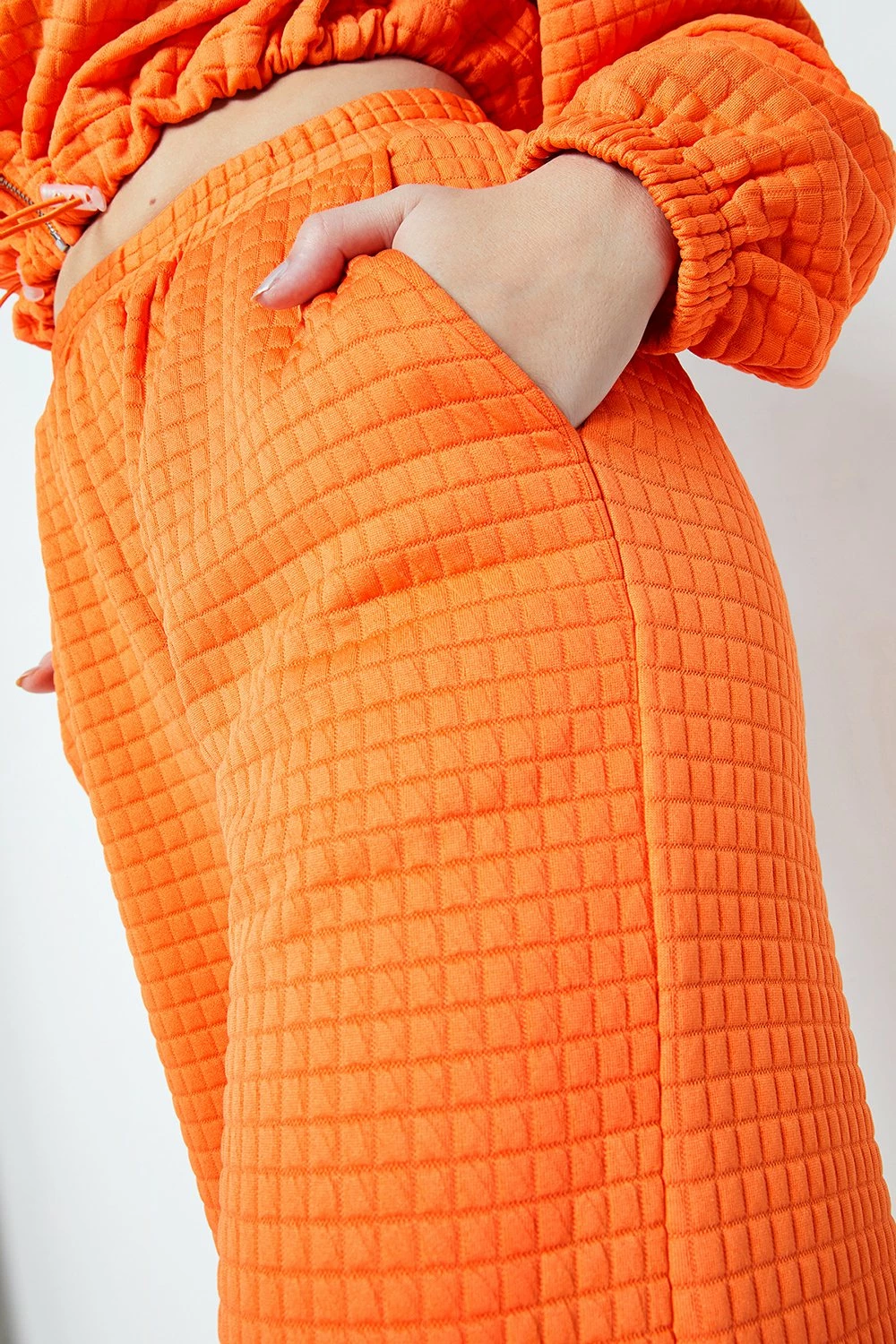 SOLADO High Waist Dual Pocket Waffle Knit Straight Pants 4 SOLADO High Waist Dual Pocket Waffle Knit Straight Pants - Image 2