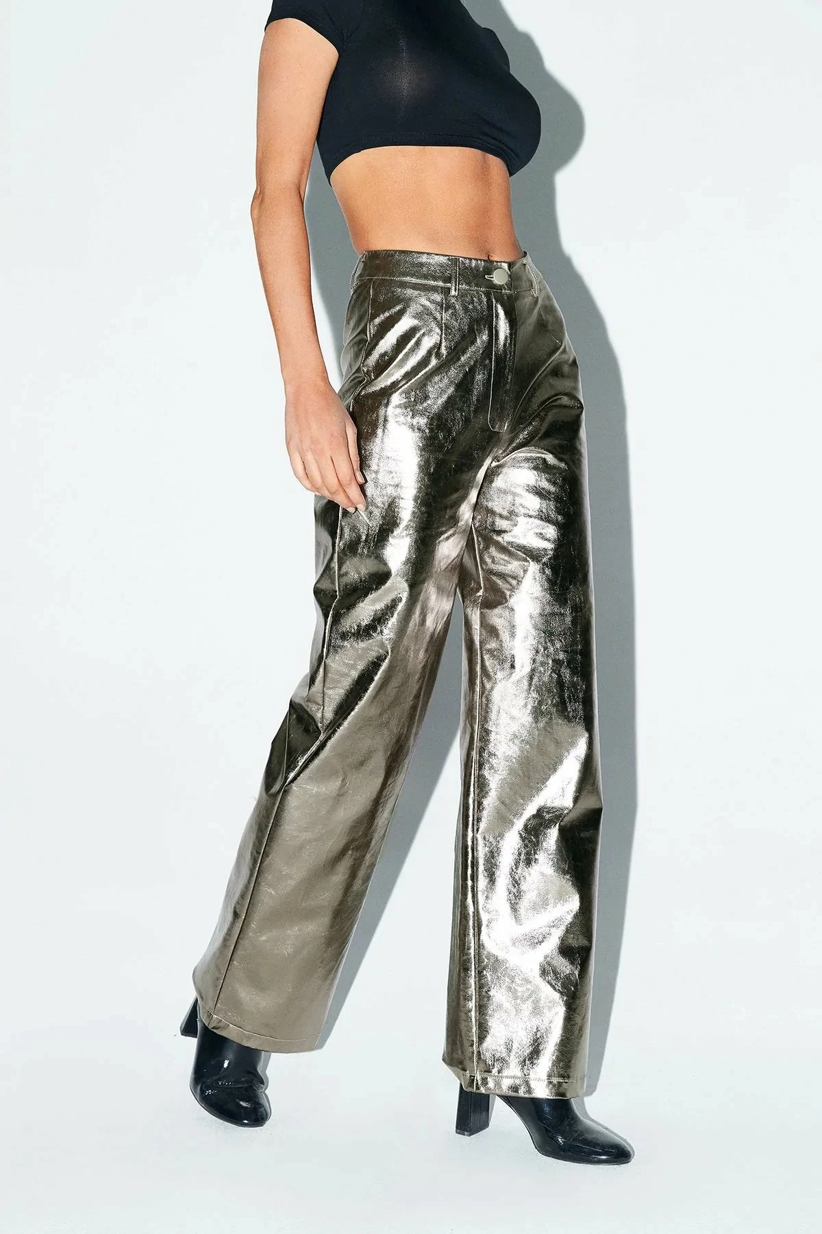 SOLADO High Waist Solid Sheen Vinyl Straight Pants 6 SOLADO High Waist Solid Sheen Vinyl Straight Pants - Image 4