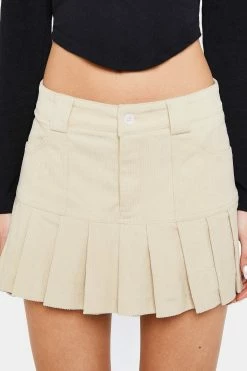SOLADO Low Waist Dual Pocket Corduroy Pleated Skirt -solado Sales Store jpeg 53c47177 14ea 4915 aa52 cab63365f368 1800x1800