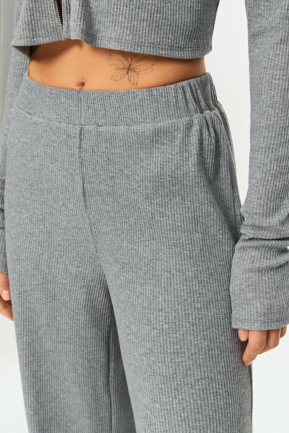SOLADO High Waist Ribbed Draped Solid Straight Pants 7 SOLADO High Waist Ribbed Draped Solid Straight Pants - Image 5