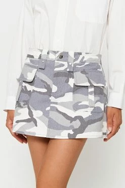 SOLADO Low Waist Camo Print Pocket Patched Mini Skirt