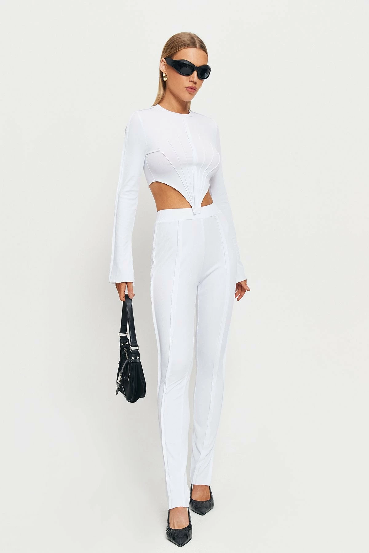 SOLADO High Waist Seam Detail Split Hem Skinny Pants 6 SOLADO High Waist Seam Detail Split Hem Skinny Pants - Image 4