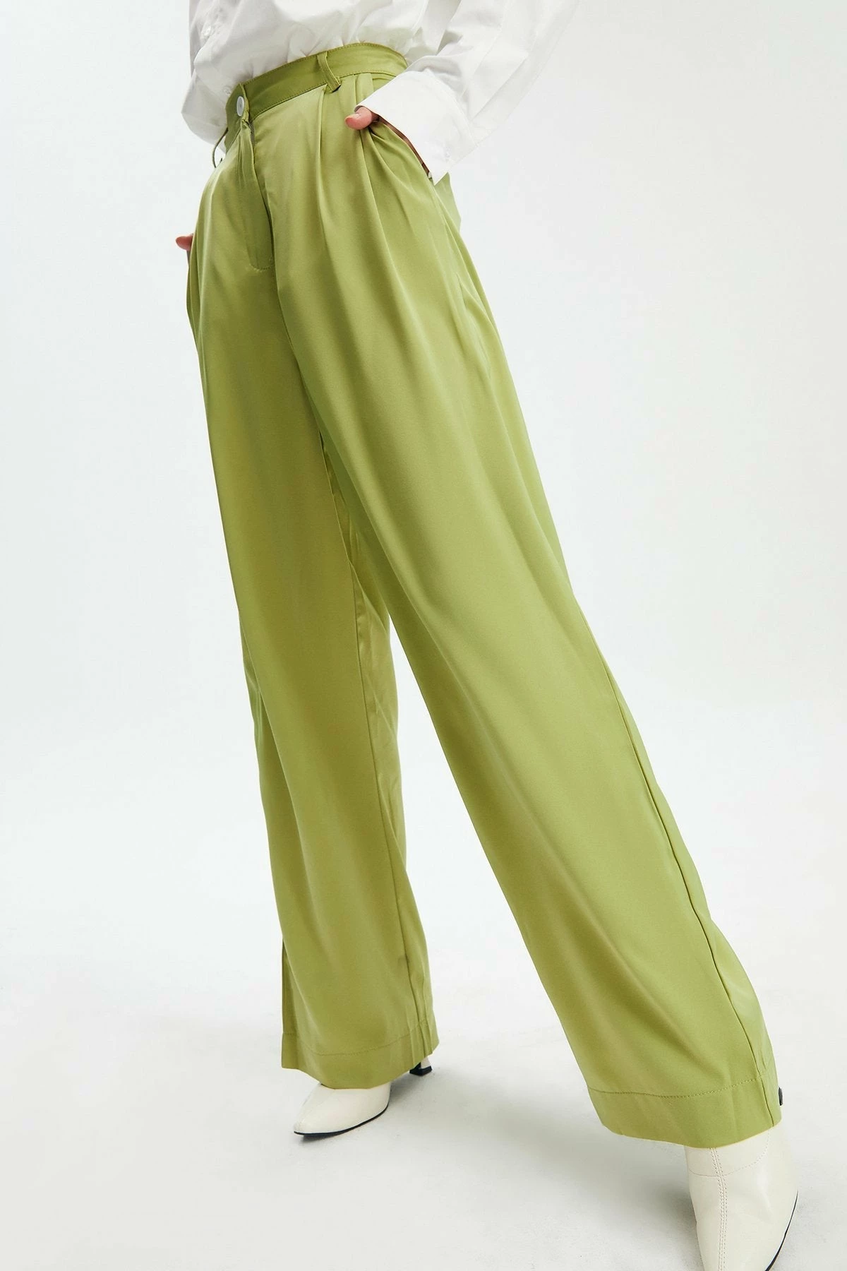 Solado Wide Leg Satin Casual Pants 5 Solado Wide Leg Satin Casual Pants - Image 3