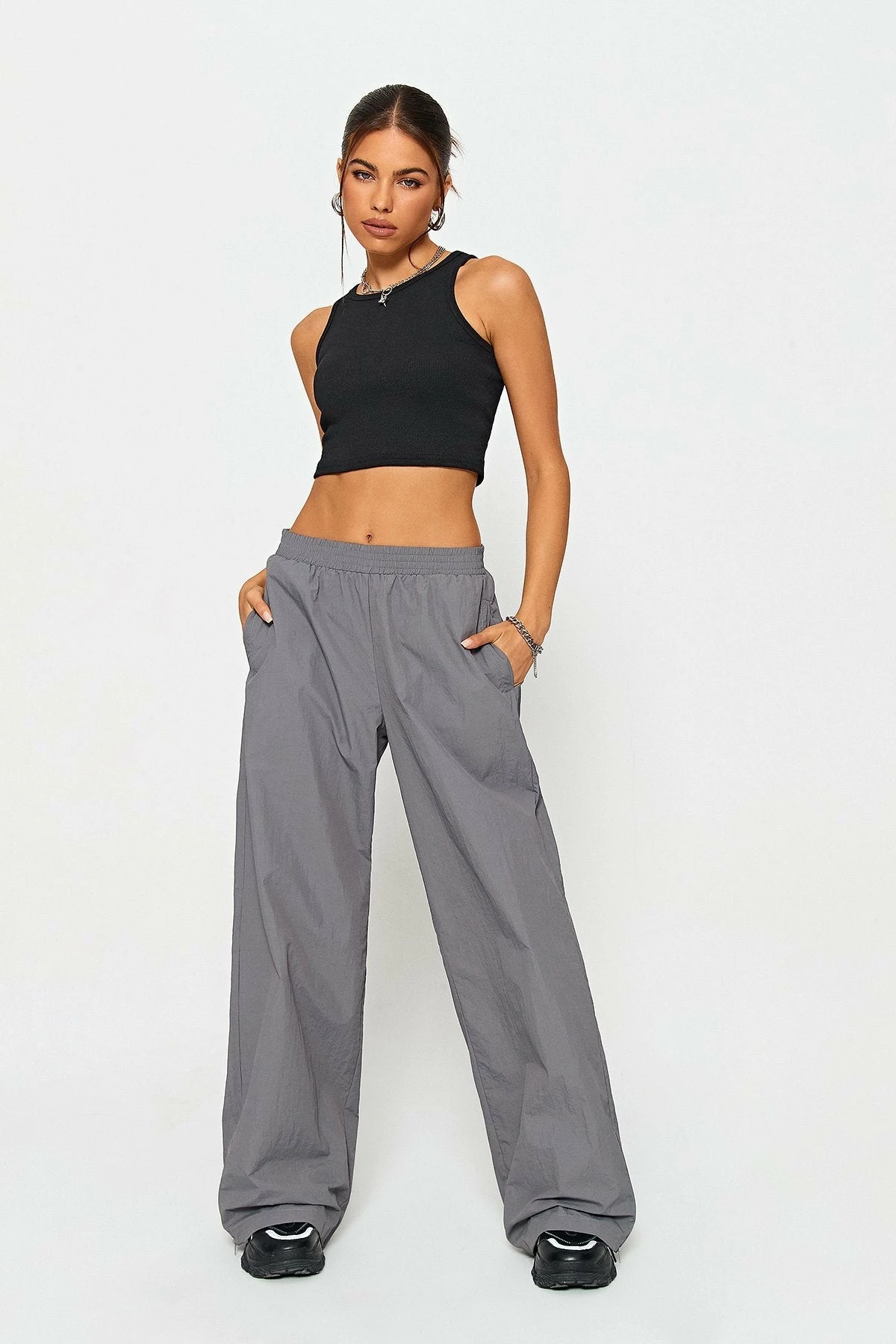 SOLADO Zipper Decor Split Hem Dual Pocket Straight Pants 5 SOLADO Zipper Decor Split Hem Dual Pocket Straight Pants - Image 3