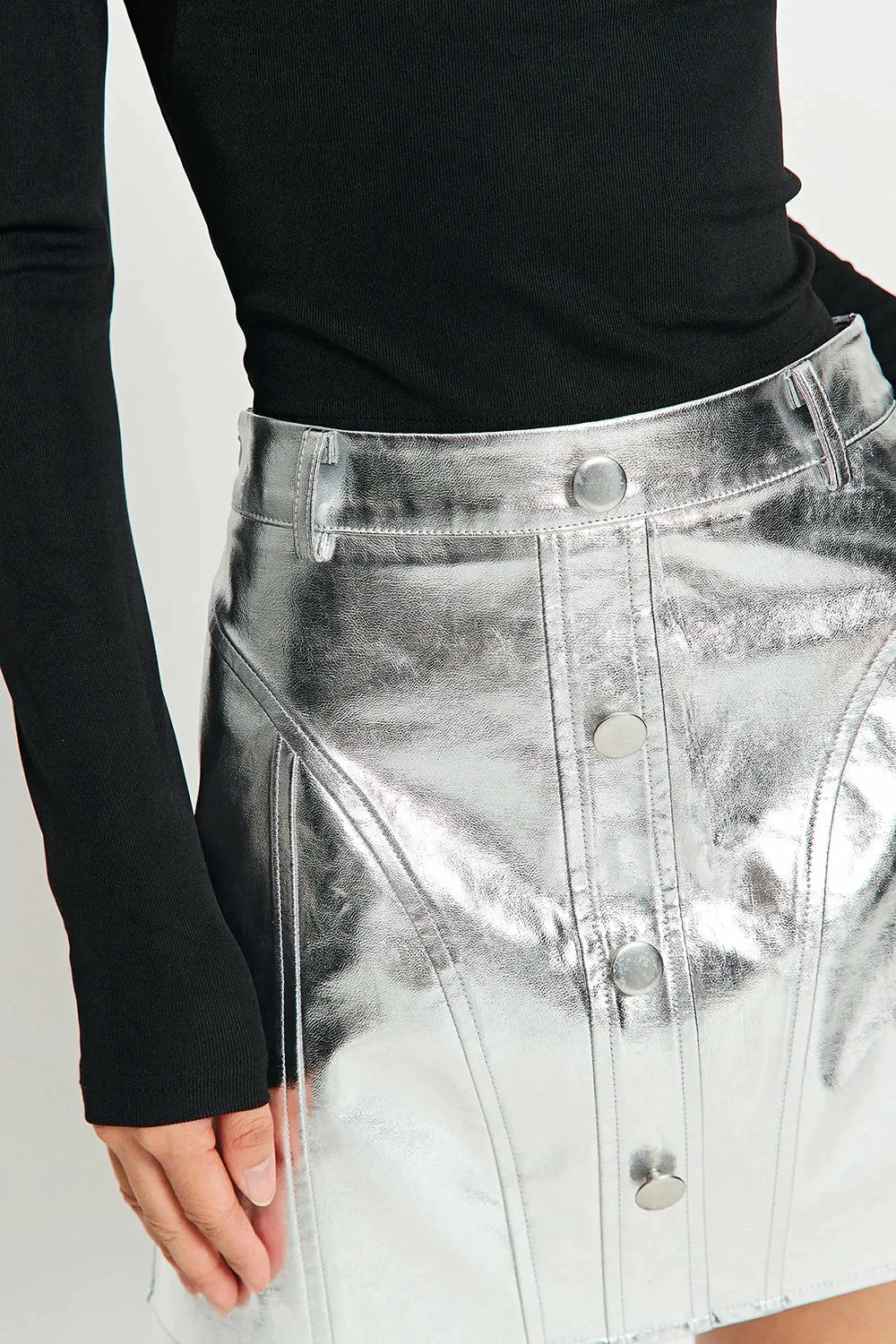 SOLADO High Waist Button Decor PU Leather Mini Skirt 7 SOLADO High Waist Button Decor PU Leather Mini Skirt - Image 5