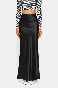 SOLADO Low Waist Split Hem Mermaid Satin Maxi Skirt 14 SOLADO Low Waist Split Hem Mermaid Satin Maxi Skirt -solado Sales Store jpeg 6587d51c c14d 4fd6 93ca 39fdc3d5c1d1 1800x1800
