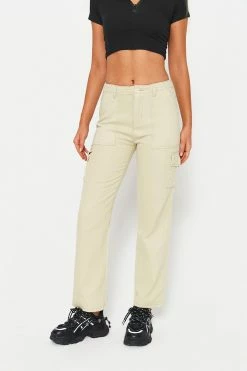 Solado High Waist Pocket Patched Cargo Straight Pants
