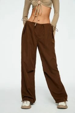 Solado High Waist Pocket Patched Drawstring Parachute Pants