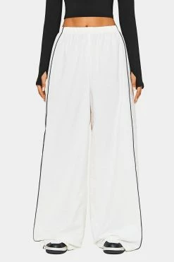 SOLADO Colorblock Trim Oversize Wide Leg Pants 13 SOLADO Colorblock Trim Oversize Wide Leg Pants -solado Sales Store jpeg 72cc55cf 0b01 47ae a286 4c9b3bf00ed4 1800x1800