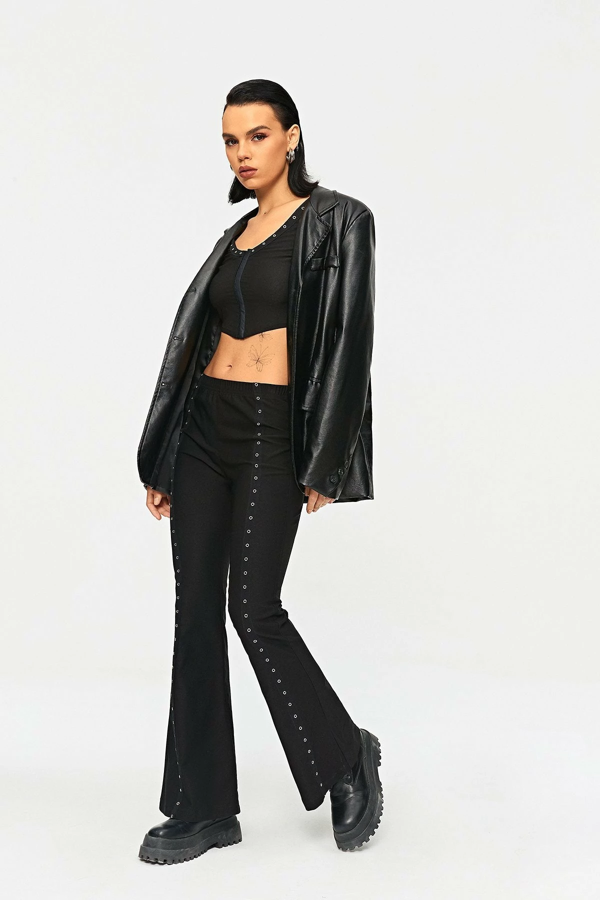 SOLADO Low Waist Clavus Decor Flared Pants 6 SOLADO Low Waist Clavus Decor Flared Pants - Image 4