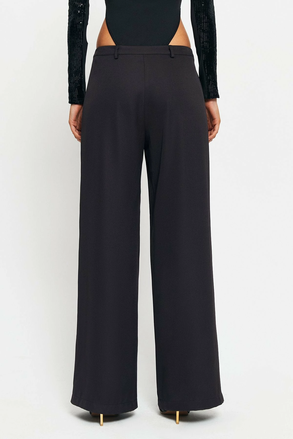 SOLADO Low Waist Ruched Wide Leg Pants 9 SOLADO Low Waist Ruched Wide Leg Pants - Image 7