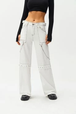Solado Low Waist Top-stitching Chain Decor Wide Leg Jeans