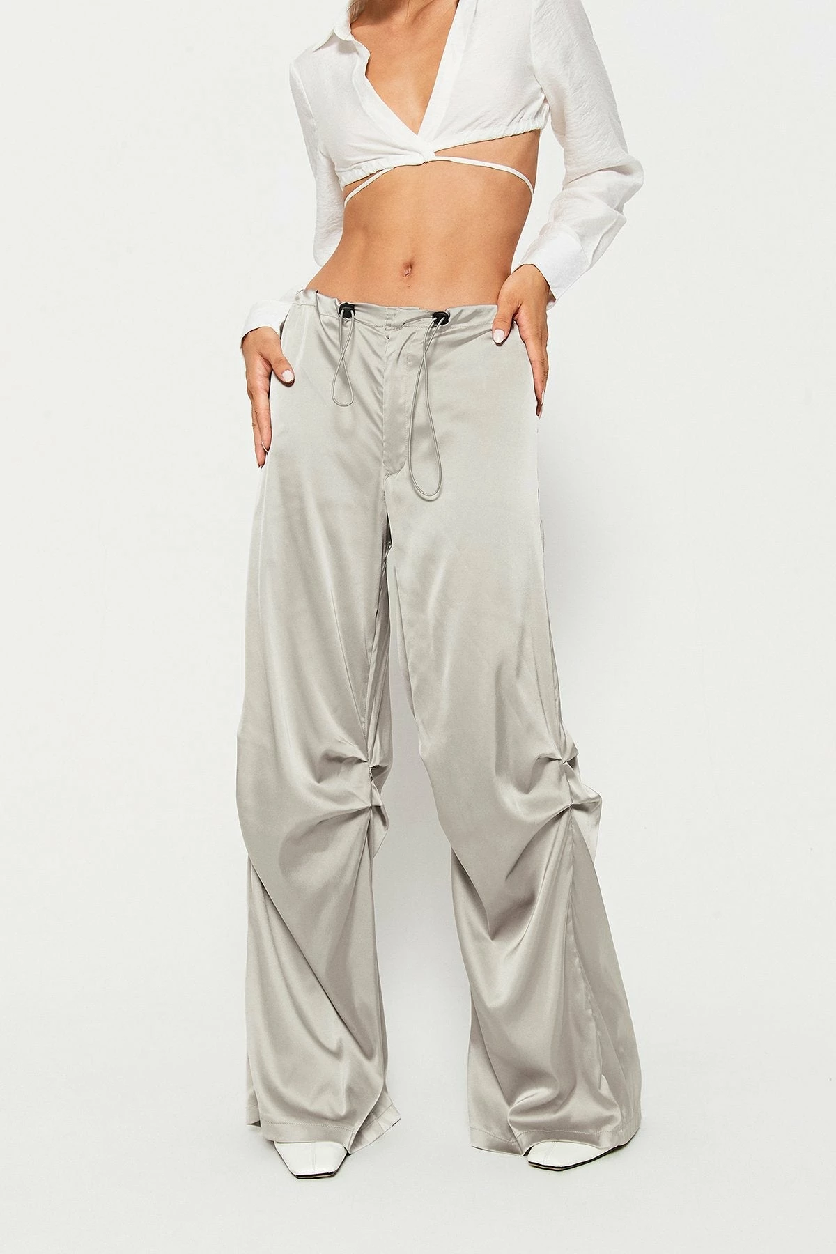 Solado Satin Drawstring Waist Ruched Wide Leg Pants 3 Solado Satin Drawstring Waist Ruched Wide Leg Pants