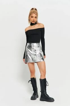 SOLADO High Waist Button Decor PU Leather Mini Skirt 12 SOLADO High Waist Button Decor PU Leather Mini Skirt -solado Sales Store jpeg 8f7c5c03 85d9 4955 b2a6 eea94b1ec5c6 1800x1800