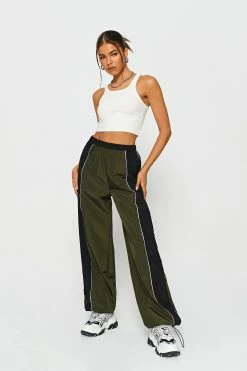 SOLADO Colorblock Dual Pocket Drawstring Ruched Joggers -solado Sales Store jpeg 91cc8d41 421f 4a51 b689 f0da45d89cf6 1800x1800