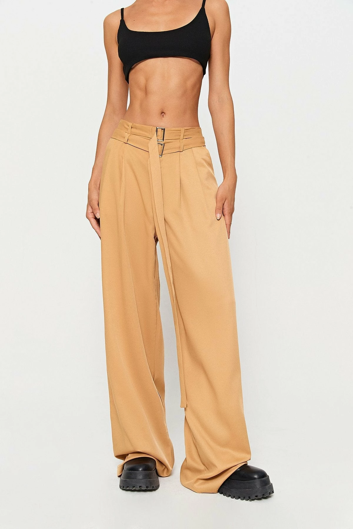 SOLADO Buckled Decor Dual Pocket Draped Straight Pants With Belt 3 SOLADO Buckled Decor Dual Pocket Draped Straight Pants With Belt