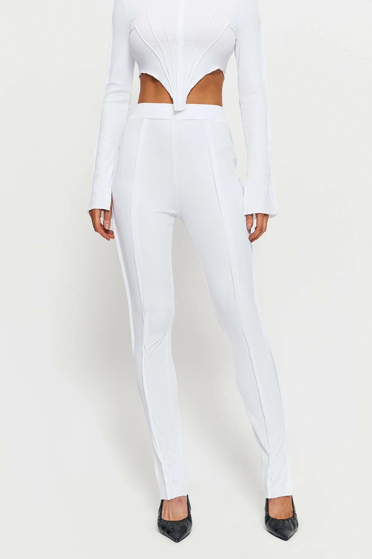 SOLADO High Waist Seam Detail Split Hem Skinny Pants 3 SOLADO High Waist Seam Detail Split Hem Skinny Pants