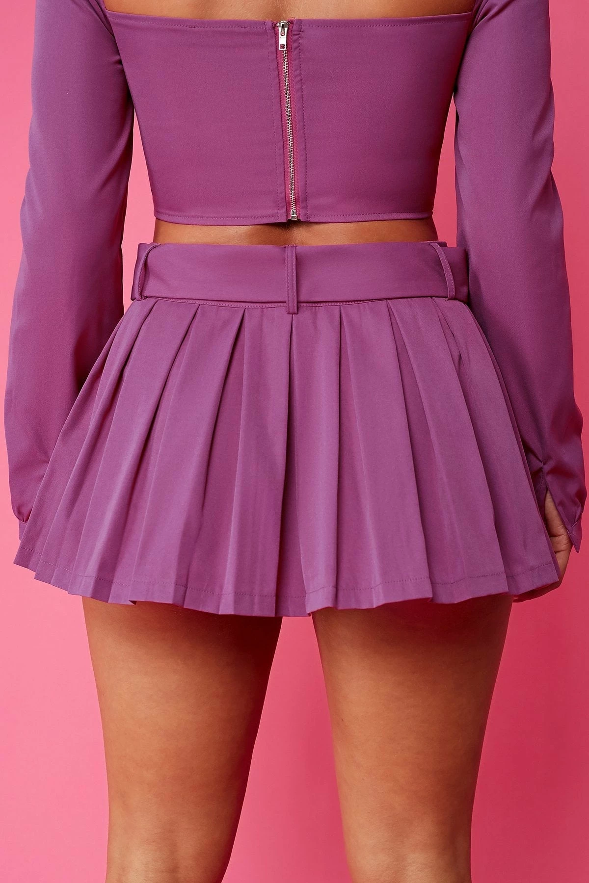 SOLADO Low Waist Pleated Mini Skirt With Rhinestone Decor Belt 9 SOLADO Low Waist Pleated Mini Skirt With Rhinestone Decor Belt - Image 7