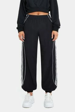 Solado Low Waist Stripe Trim Dual Pocket Joggers 12 Solado Low Waist Stripe Trim Dual Pocket Joggers -solado Sales Store jpeg a84a4a86 1f6d 4524 8d90 c9f63e7dad3a 1800x1800
