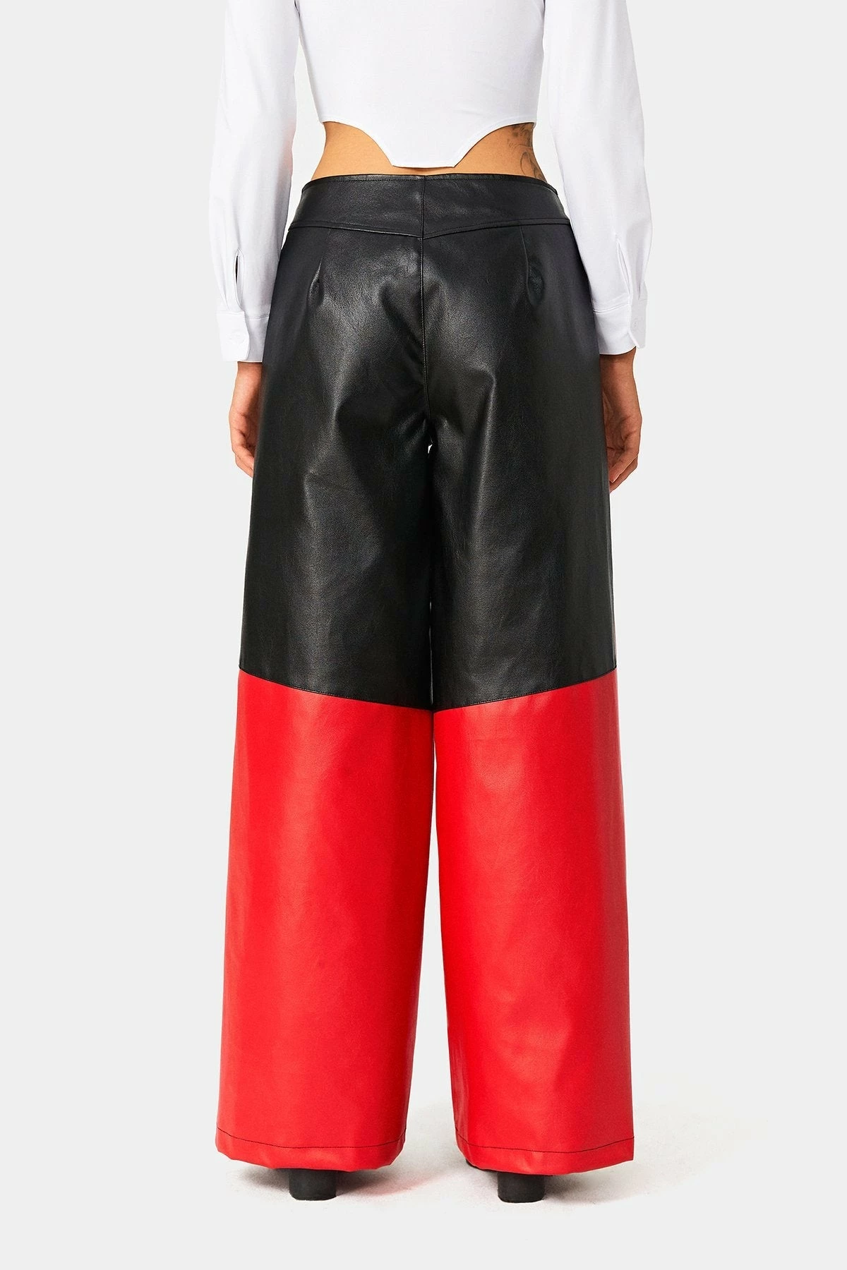 SOLADO Zipper Front Colorblock PU Leather Straight Pants 10 SOLADO Zipper Front Colorblock PU Leather Straight Pants - Image 8