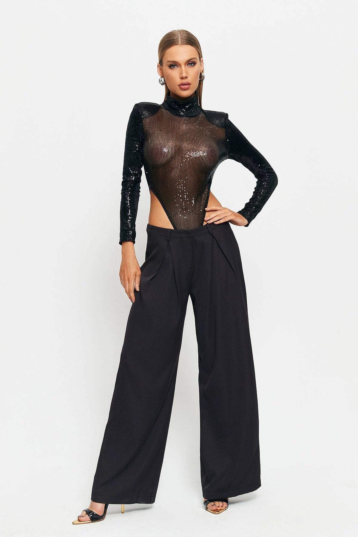 SOLADO Low Waist Ruched Wide Leg Pants 6 SOLADO Low Waist Ruched Wide Leg Pants - Image 4