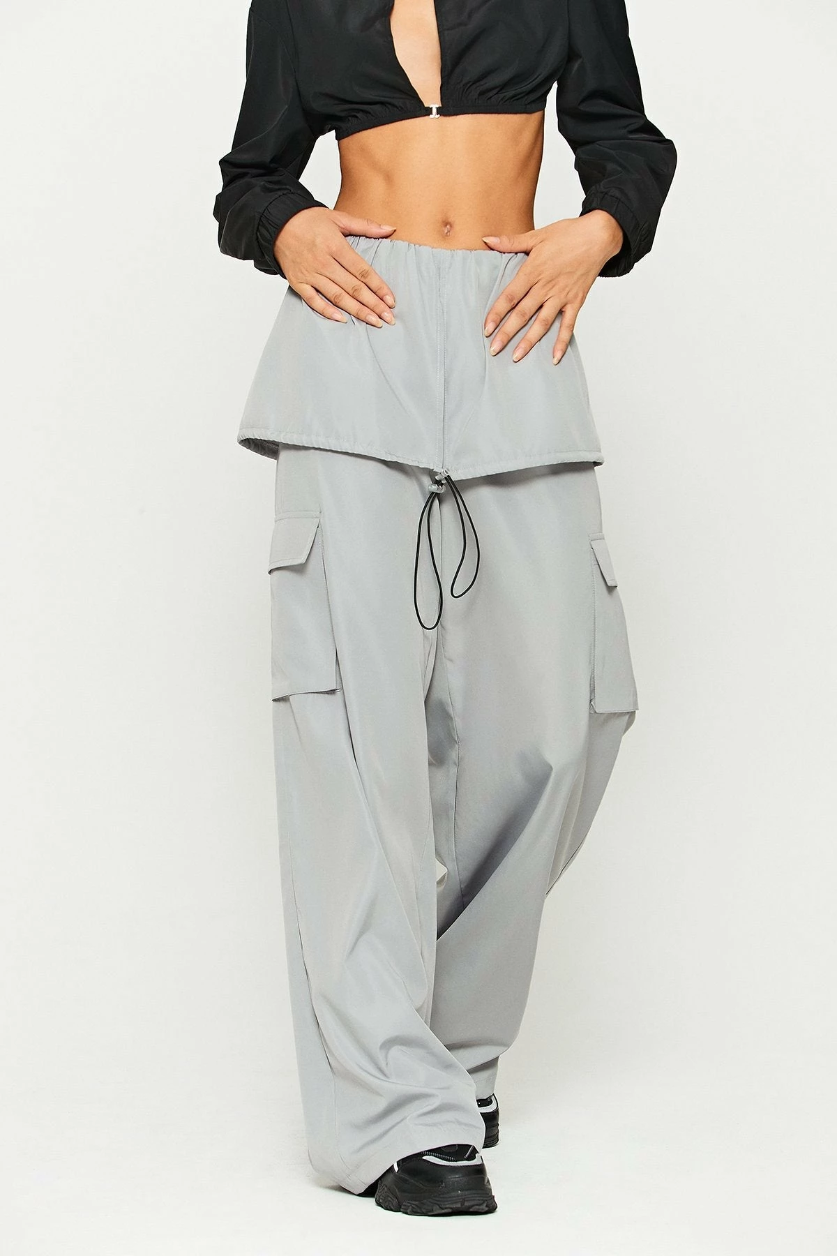 SOLADO Layered Drawstring Pocket Patched Wide Leg Pants 4 SOLADO Layered Drawstring Pocket Patched Wide Leg Pants - Image 2