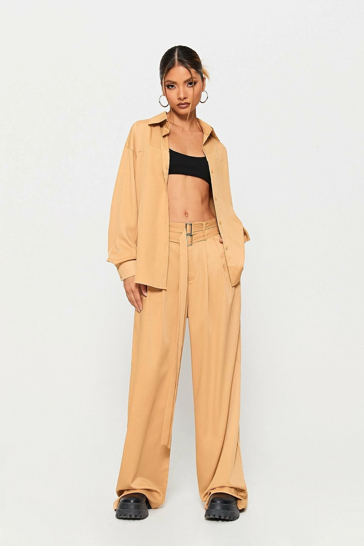 SOLADO Buckled Decor Dual Pocket Draped Straight Pants With Belt 7 SOLADO Buckled Decor Dual Pocket Draped Straight Pants With Belt - Image 5
