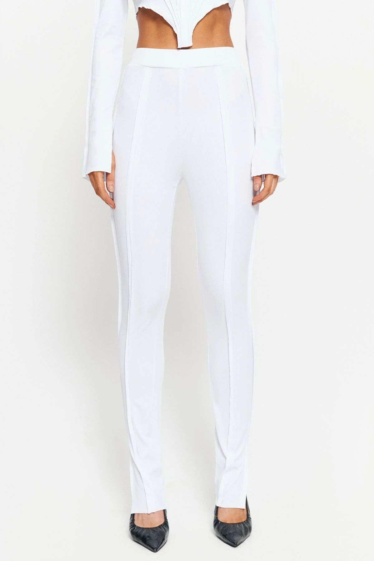 SOLADO High Waist Seam Detail Split Hem Skinny Pants 8 SOLADO High Waist Seam Detail Split Hem Skinny Pants - Image 6