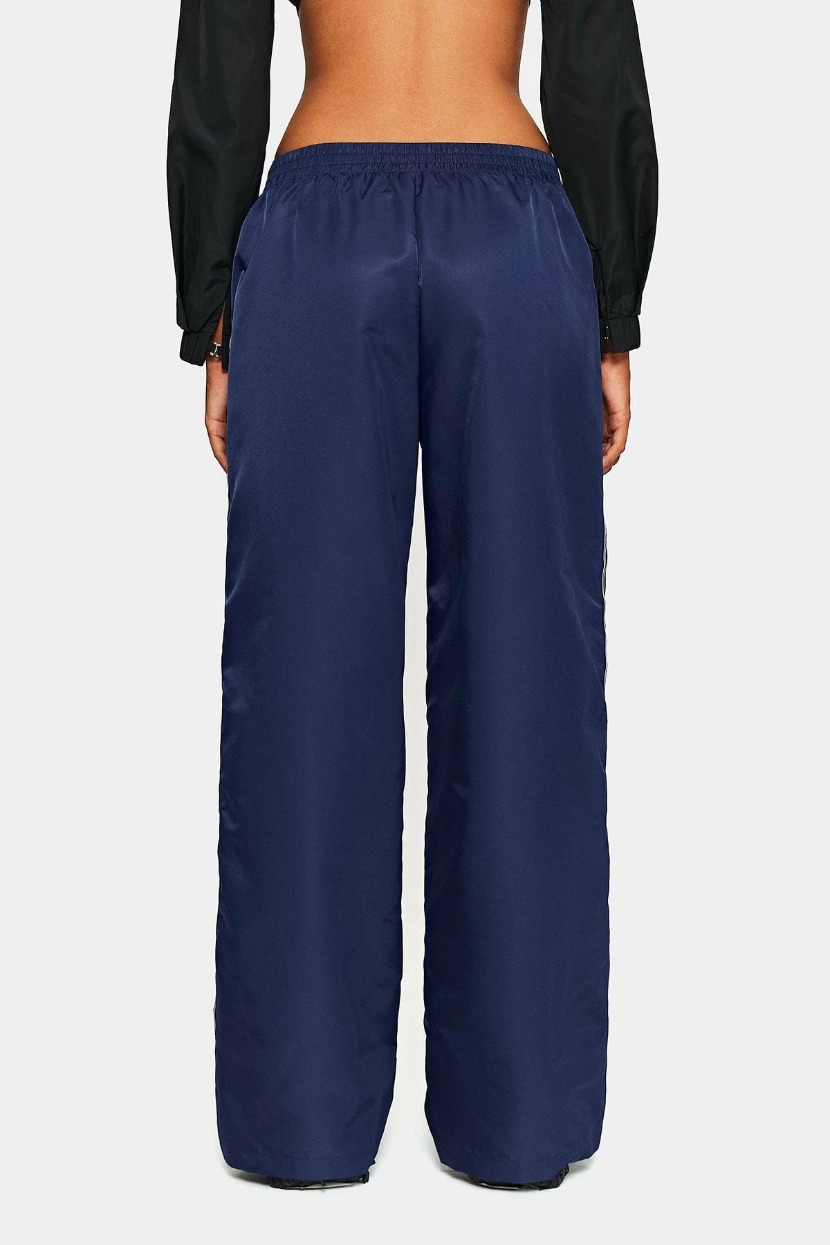 SOLADO Dual Pocket Colorblock Trim Wide Leg Pants 9 SOLADO Dual Pocket Colorblock Trim Wide Leg Pants - Image 7