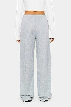 SOLADO Seam Detail Dual Pocket Solid Straight Pants 15 SOLADO Seam Detail Dual Pocket Solid Straight Pants -solado Sales Store jpeg c26f0367 7d9c 43d5 8ff5 6f016b6741df 1800x1800