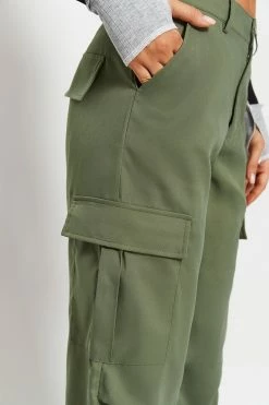 Solado Low Waist Pocket Patched Solid Cargo Pants -solado Sales Store jpeg c2b30141 d298 45ab a51c 9c90fe4302a5 1800x1800