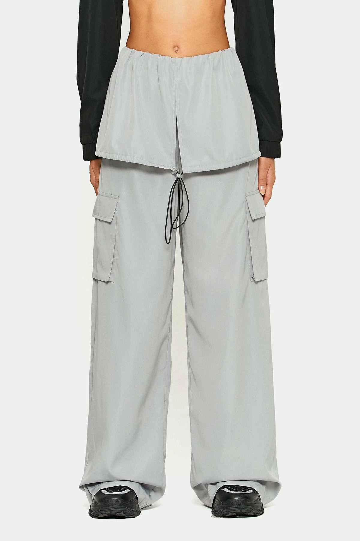 SOLADO Layered Drawstring Pocket Patched Wide Leg Pants 8 SOLADO Layered Drawstring Pocket Patched Wide Leg Pants - Image 6