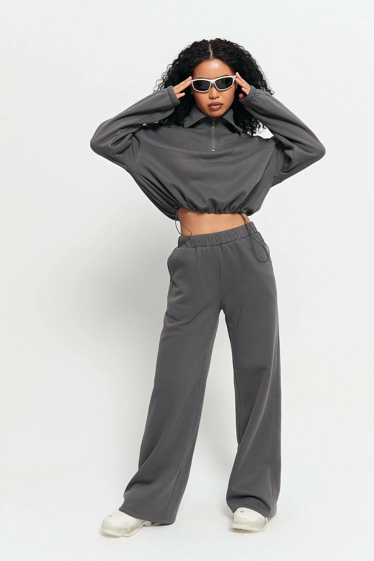 SOLADO High Waist Dual Pocket Draped Wide Leg Pants 5 SOLADO High Waist Dual Pocket Draped Wide Leg Pants - Image 3