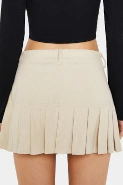 SOLADO Low Waist Dual Pocket Corduroy Pleated Skirt -solado Sales Store jpeg cecb1d1a ea48 4bd4 82bb fc82dff1e116 1800x1800