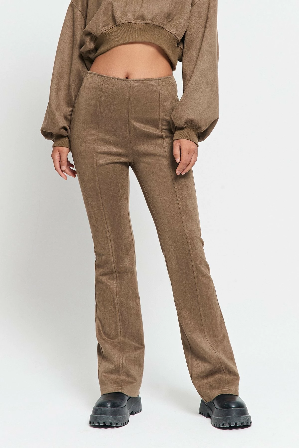 SOLADO Low Waist Seam Detail Solid Straight Pants 3 SOLADO Low Waist Seam Detail Solid Straight Pants