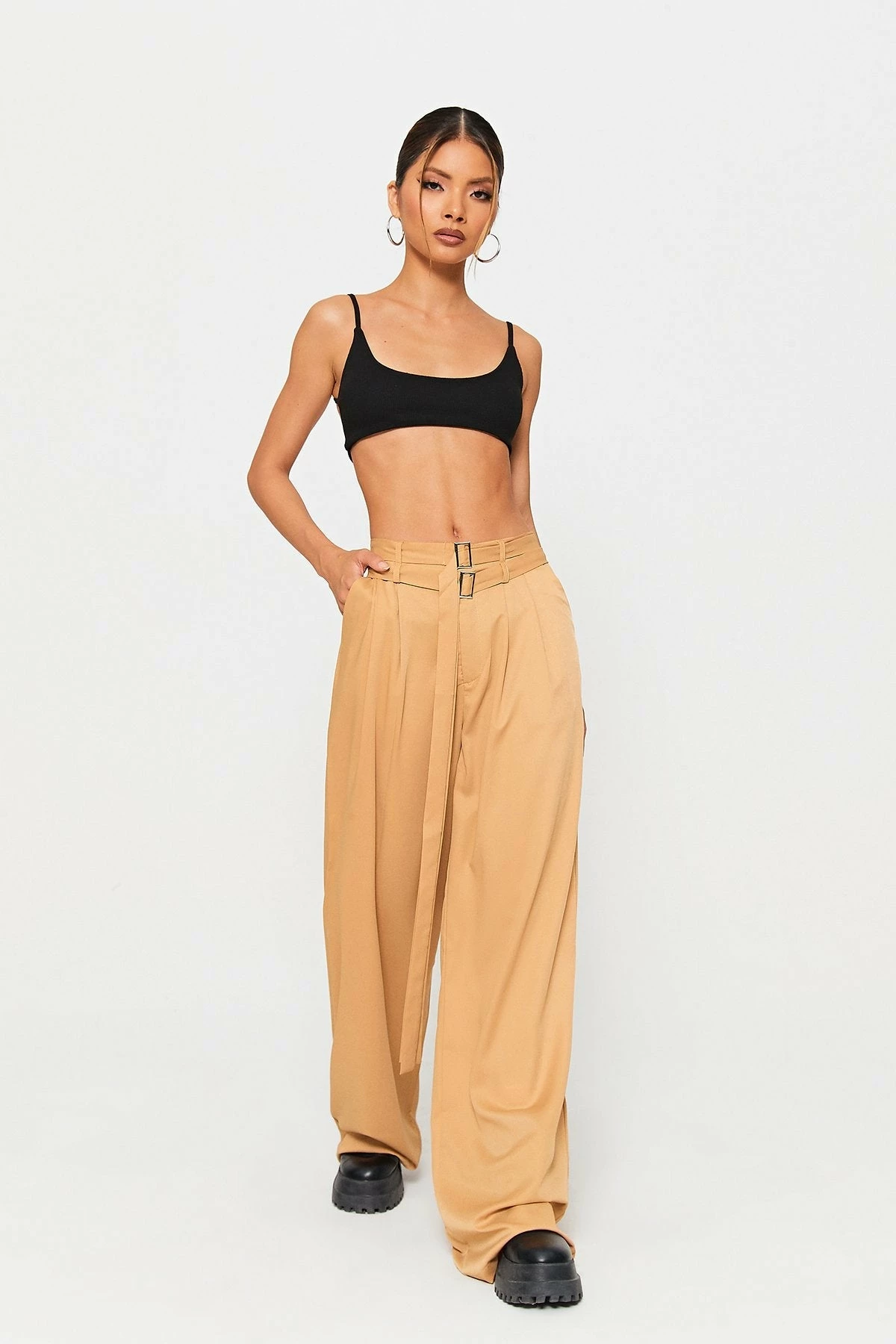 SOLADO Buckled Decor Dual Pocket Draped Straight Pants With Belt 6 SOLADO Buckled Decor Dual Pocket Draped Straight Pants With Belt - Image 4