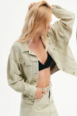 Solado Lapel Neck Patch Pocket Long Sleeve Denim Jacket -solado Sales Store jpeg d871e016 1720 4eb7 b22b aa60203f7c9e 1800x1800