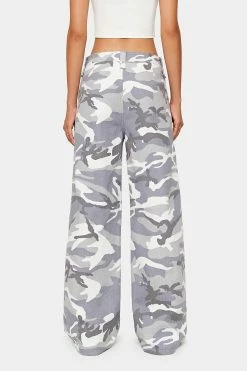 SOLADO Low Waist Camo Print Pocket Patched Straight Pants 15 SOLADO Low Waist Camo Print Pocket Patched Straight Pants -solado Sales Store jpeg e265c1b5 16cd 4b88 b02f 439672879262 1800x1800