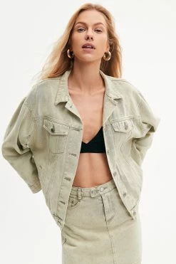 Solado Lapel Neck Patch Pocket Long Sleeve Denim Jacket -solado Sales Store jpeg e39cec27 fada 4681 8215 ec4003fffa6c 1800x1800