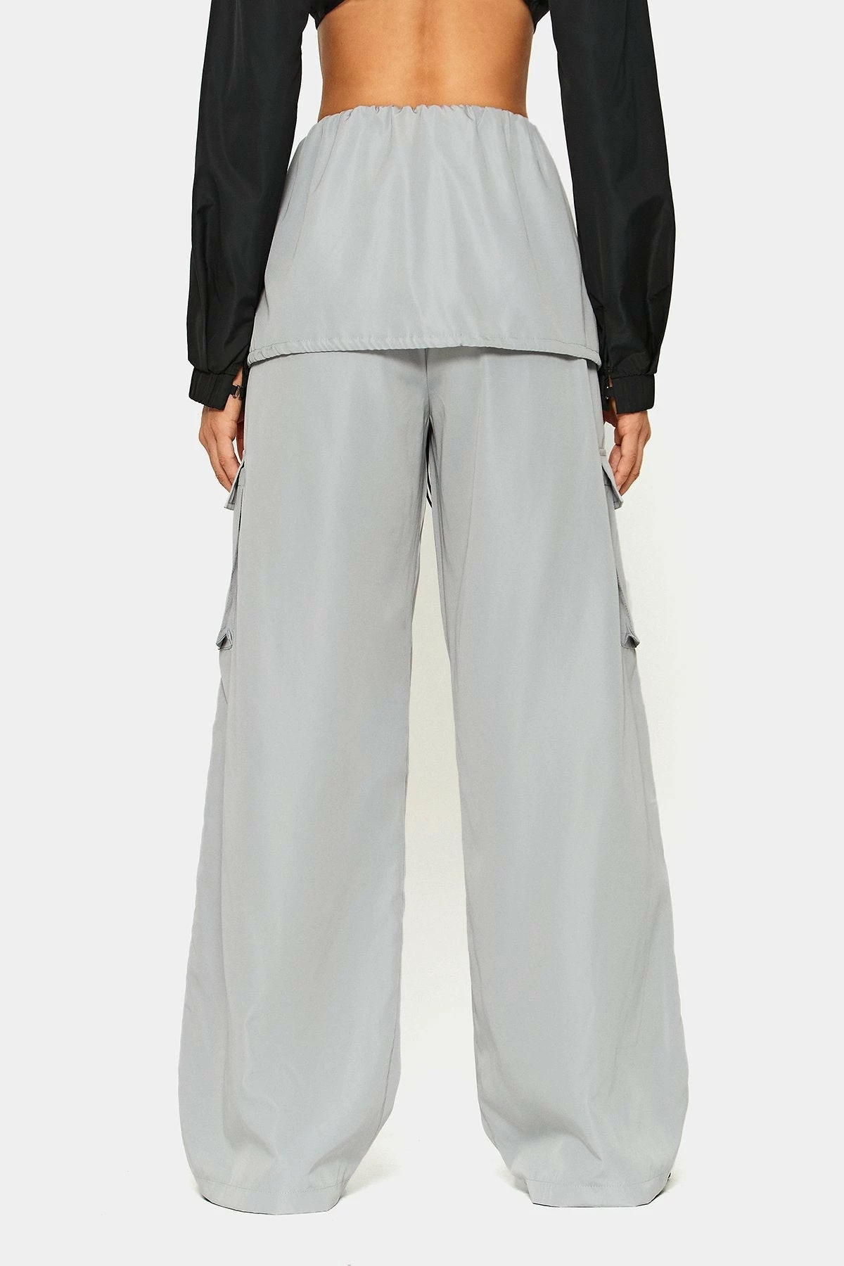 SOLADO Layered Drawstring Pocket Patched Wide Leg Pants 9 SOLADO Layered Drawstring Pocket Patched Wide Leg Pants - Image 7